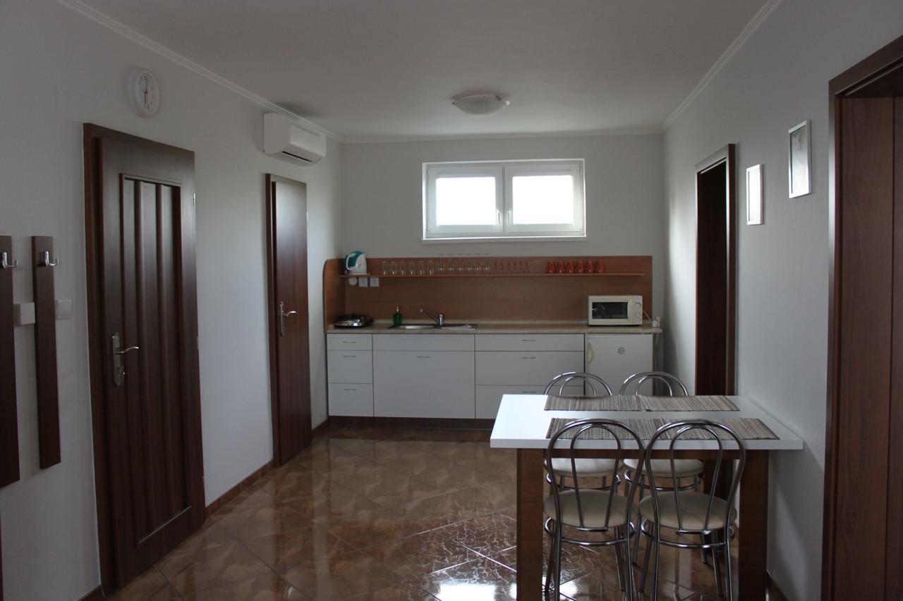 Ferienwohnung Privat Arcadia Podhájska Exterior foto