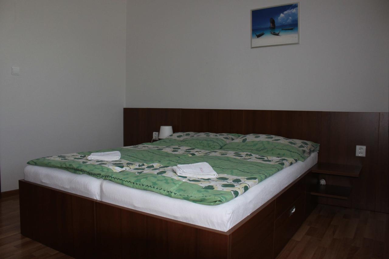 Ferienwohnung Privat Arcadia Podhájska Exterior foto