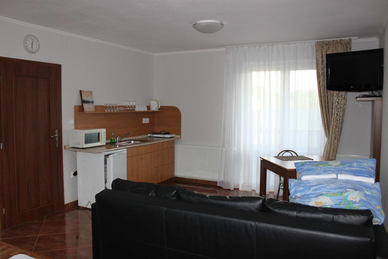 Ferienwohnung Privat Arcadia Podhájska Exterior foto