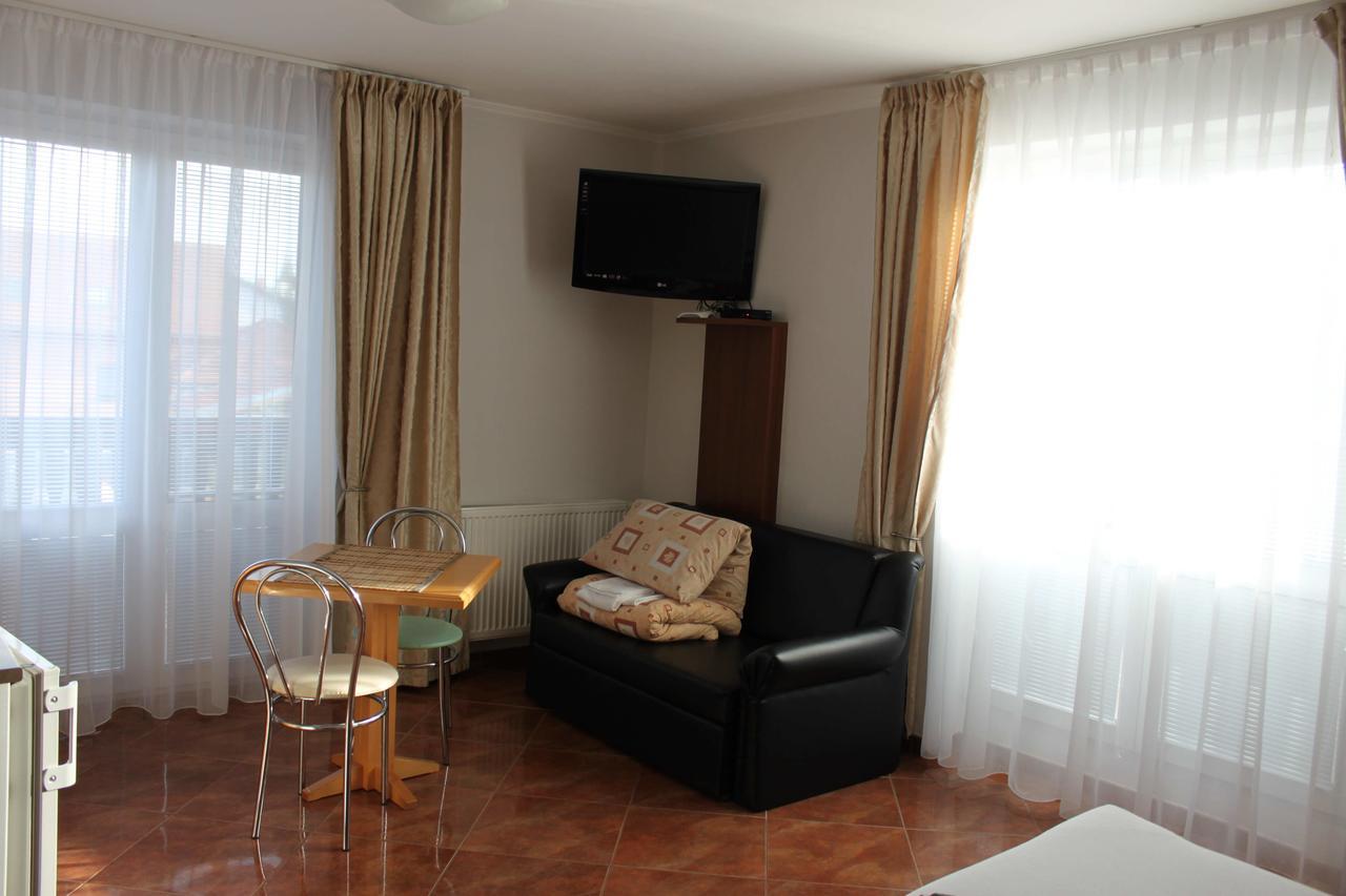 Ferienwohnung Privat Arcadia Podhájska Exterior foto