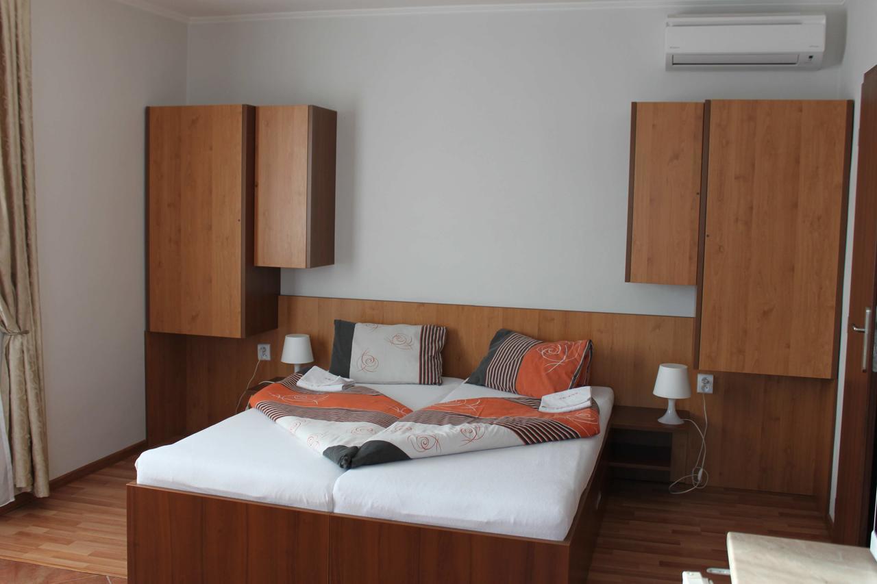Ferienwohnung Privat Arcadia Podhájska Exterior foto